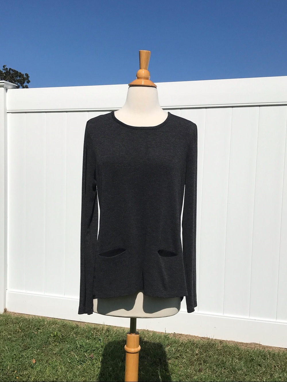 Cable & Gauge Black and Gray Mixed Media Crewneck Tunic Size Medium